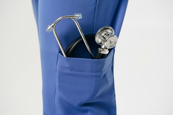 Méditation pour dormir : une solution douce pour retrouver un sommeil apaisant et profond